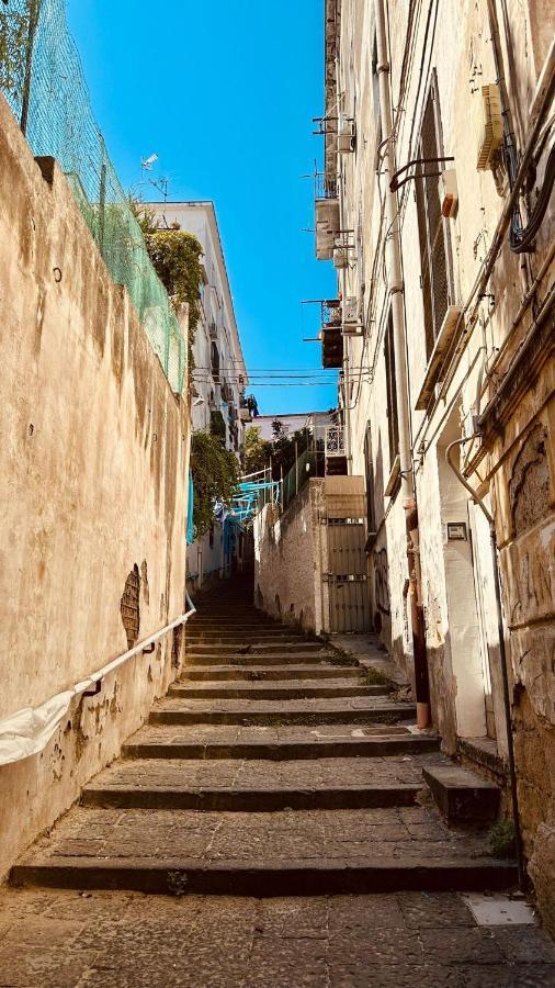 L'Oasi Di Luis Villa Napoli Esterno foto