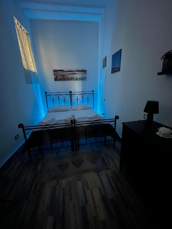 L'Oasi Di Luis Villa Napoli Esterno foto